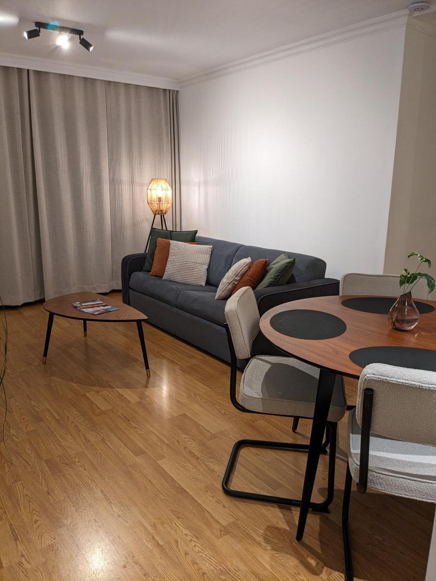 Vista Linda, Leuk Appartement Vlak Bij Zeedijk En Strand Oostende Buitenkant foto