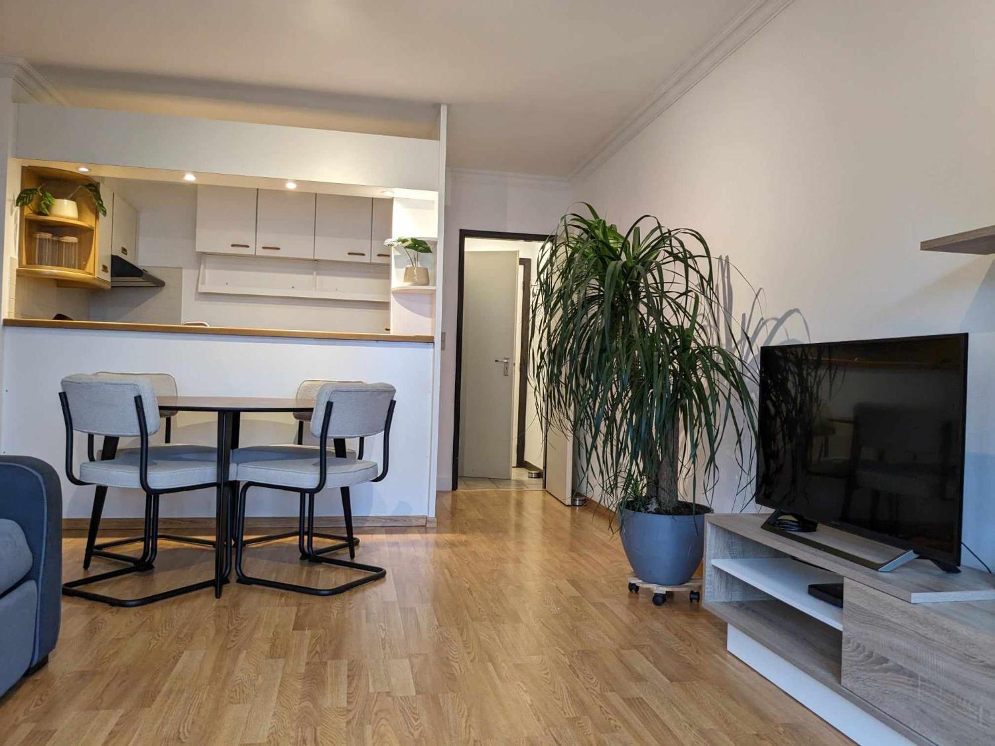 Vista Linda, Leuk Appartement Vlak Bij Zeedijk En Strand Oostende Buitenkant foto
